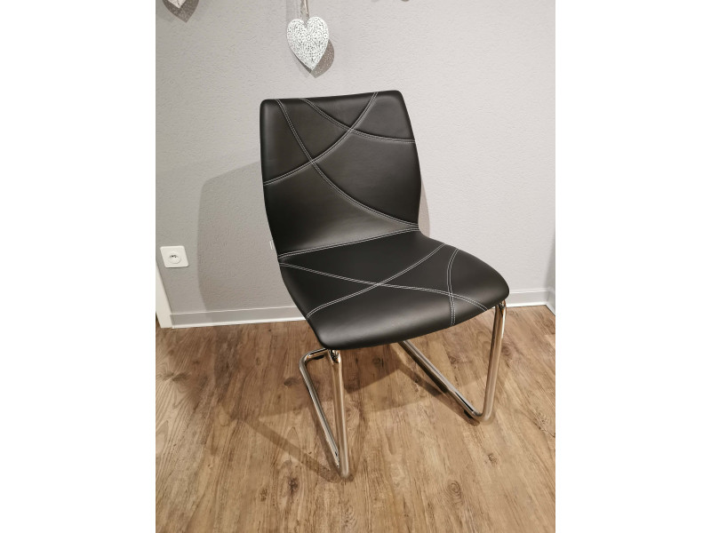 Stuhl Sora - Willisau Stuhl Sora - Willisau